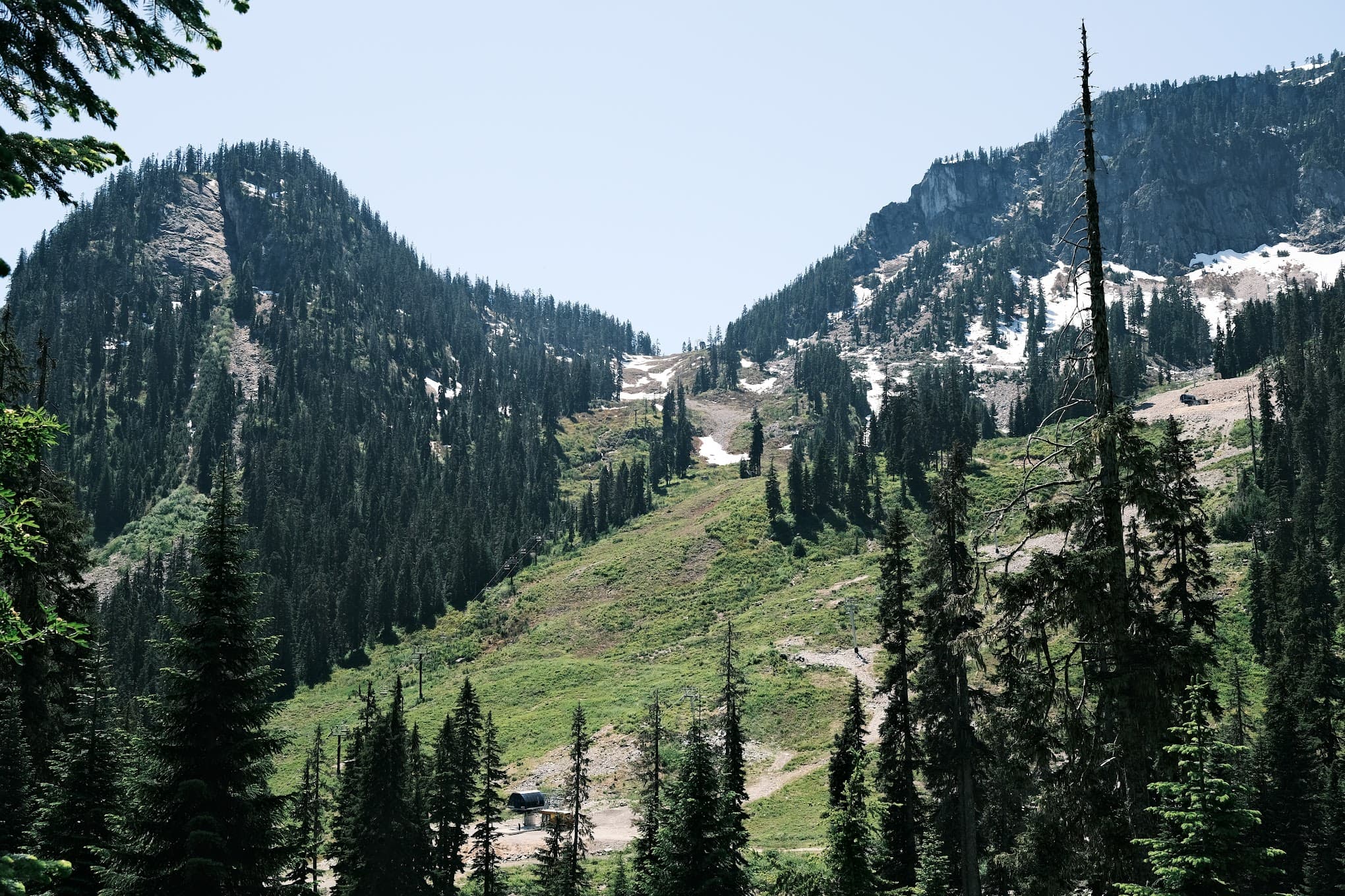 snow lake, snoqualmie pass, usa